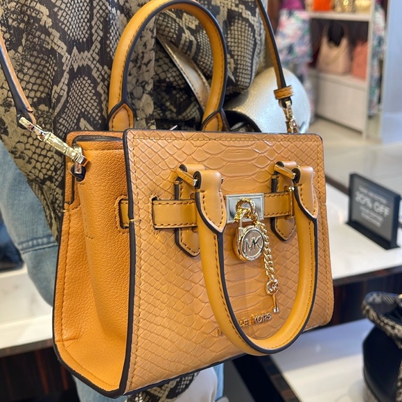 Michael Kors Hamilton XS Satchel Handbag Xbody Crossbody Leather Cider 
NWT - Picture 2 of 16